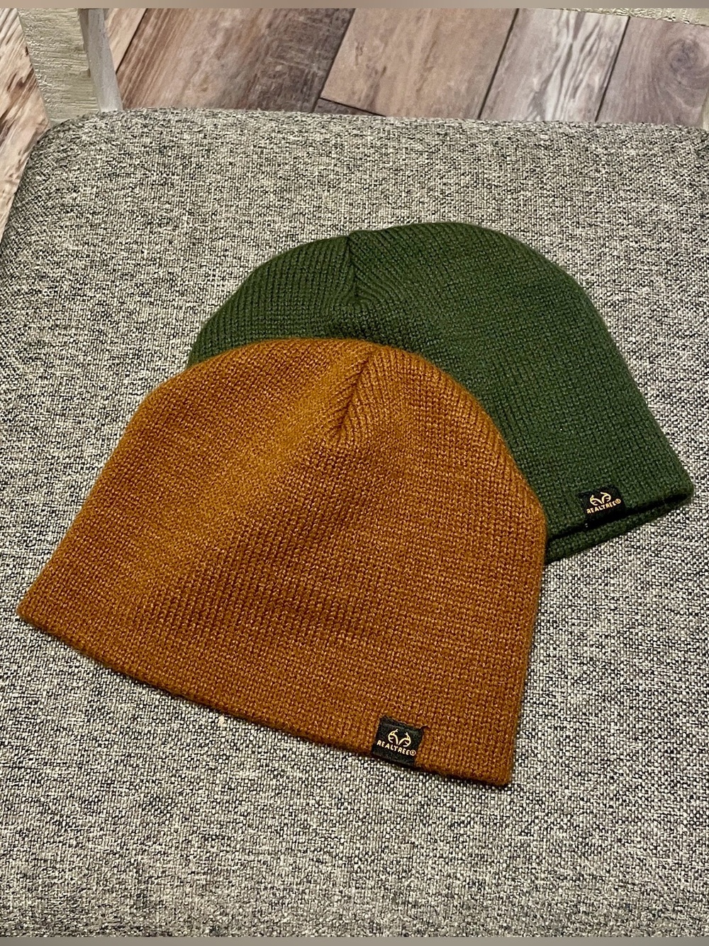 Realtree Acrylic Knit Beanies set of 2 - brown and forest green. Great basics!